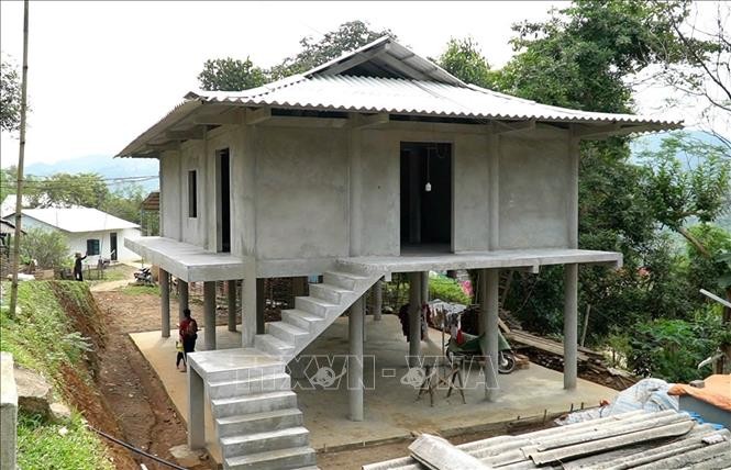 Cả nước hỗ trợ xóa 189.243 căn nhà tạm, nhà dột nát