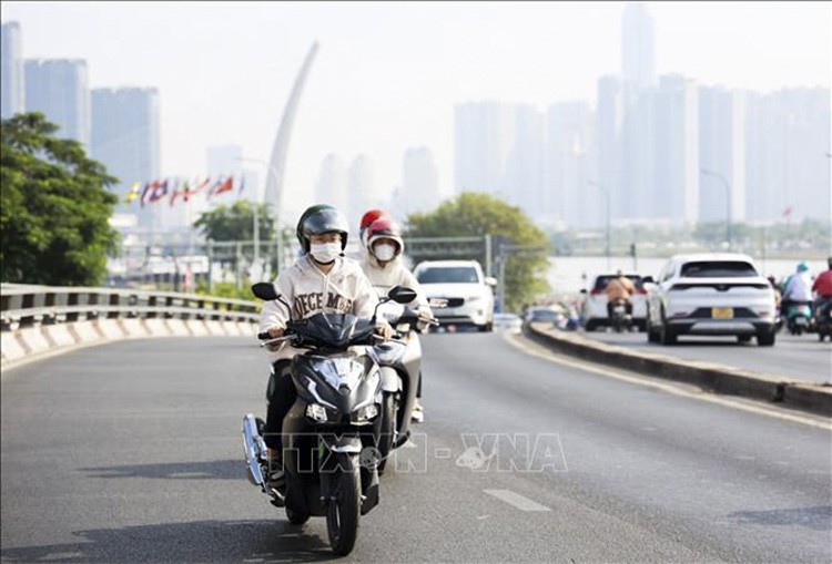 Tây Nguyên và Nam Bộ có nơi nắng nóng