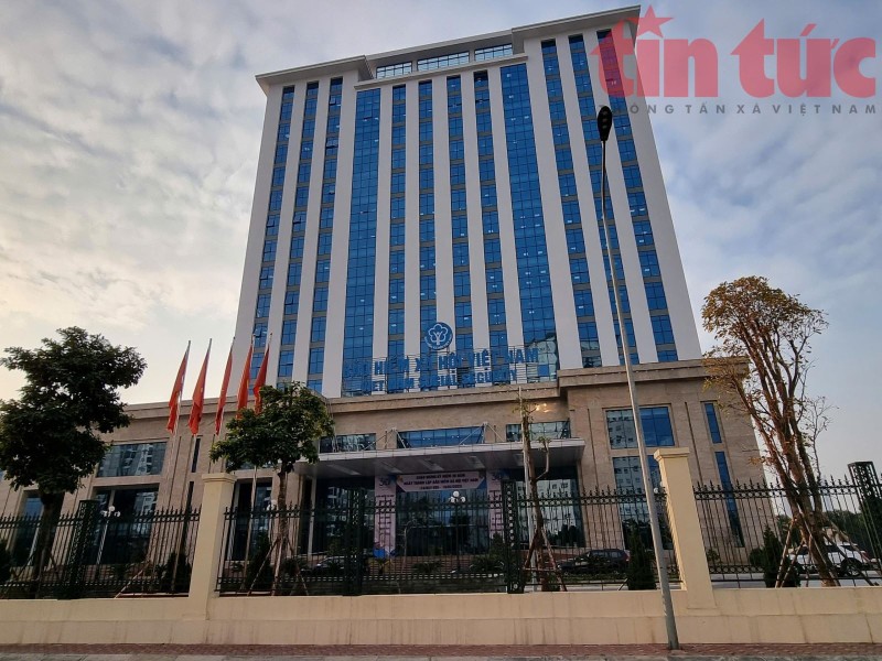 Đề xuất mô hình tổ chức phù hợp với tính chất đặc thù của Bảo hiểm xã hội Việt Nam theo 2 phương án