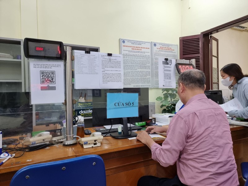 Chuyển khoản chi trả lương hưu tháng 5 chậm nhất vào ngày 24/4