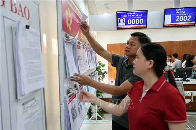 Kết luận số 169-KL/TW của của Bộ Chính trị, Ban Bí thư về tập trung hoàn thành nhiệm vụ sắp xếp tổ chức bộ máy và đơn vị hành chính