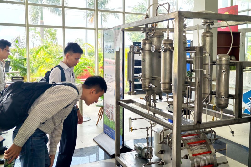 Sẵn sàng giải đáp thắc mắc của các địa phương khi thực hiện phân cấp, phân quyền chính quyền hai cấp