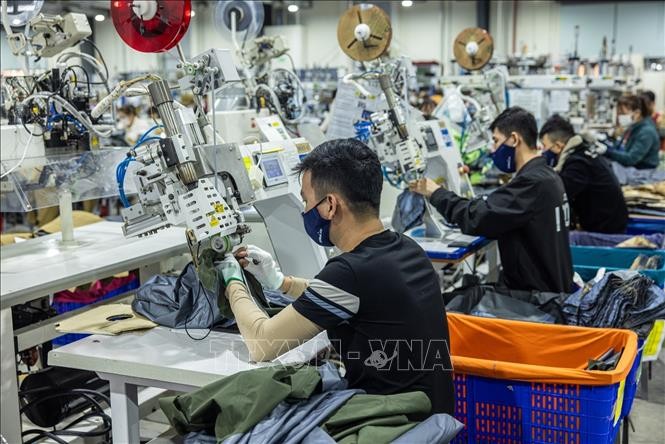Kinh tế Việt Nam tăng tốc, dự báo cả năm sẽ đạt mục tiêu 8%