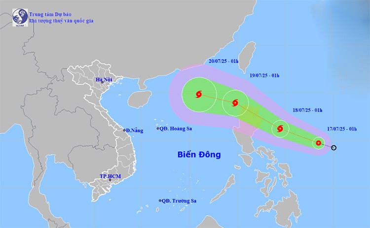 Áp thấp nhiệt đới hướng vào Biển Đông, Bắc Bộ và Trung Bộ nắng nóng