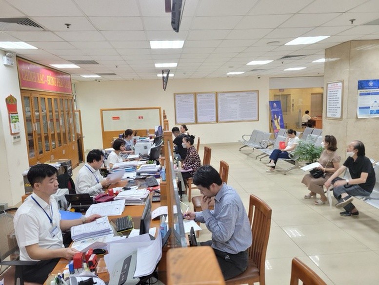 Tập trung tháo gỡ khó khăn trong thực hiện thủ tục hành chính, chuyển đổi số giai đoạn đầu vận hành mô hình chính quyền địa phương 02 cấp