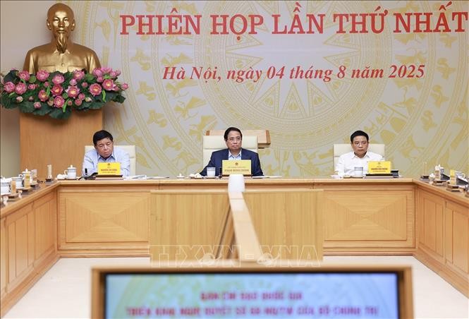 Thủ tướng đề nghị nhận diện các rào cản, điểm nghẽn về thể chế, pháp luật để đề xuất giải pháp tháo gỡ kịp thời cho kinh tế tư nhân phát triển