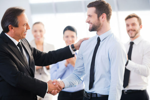 Đắc nhân tâm: Cách Đơn Giản Để Tạo Ấn Tượng Tốt Đẹp