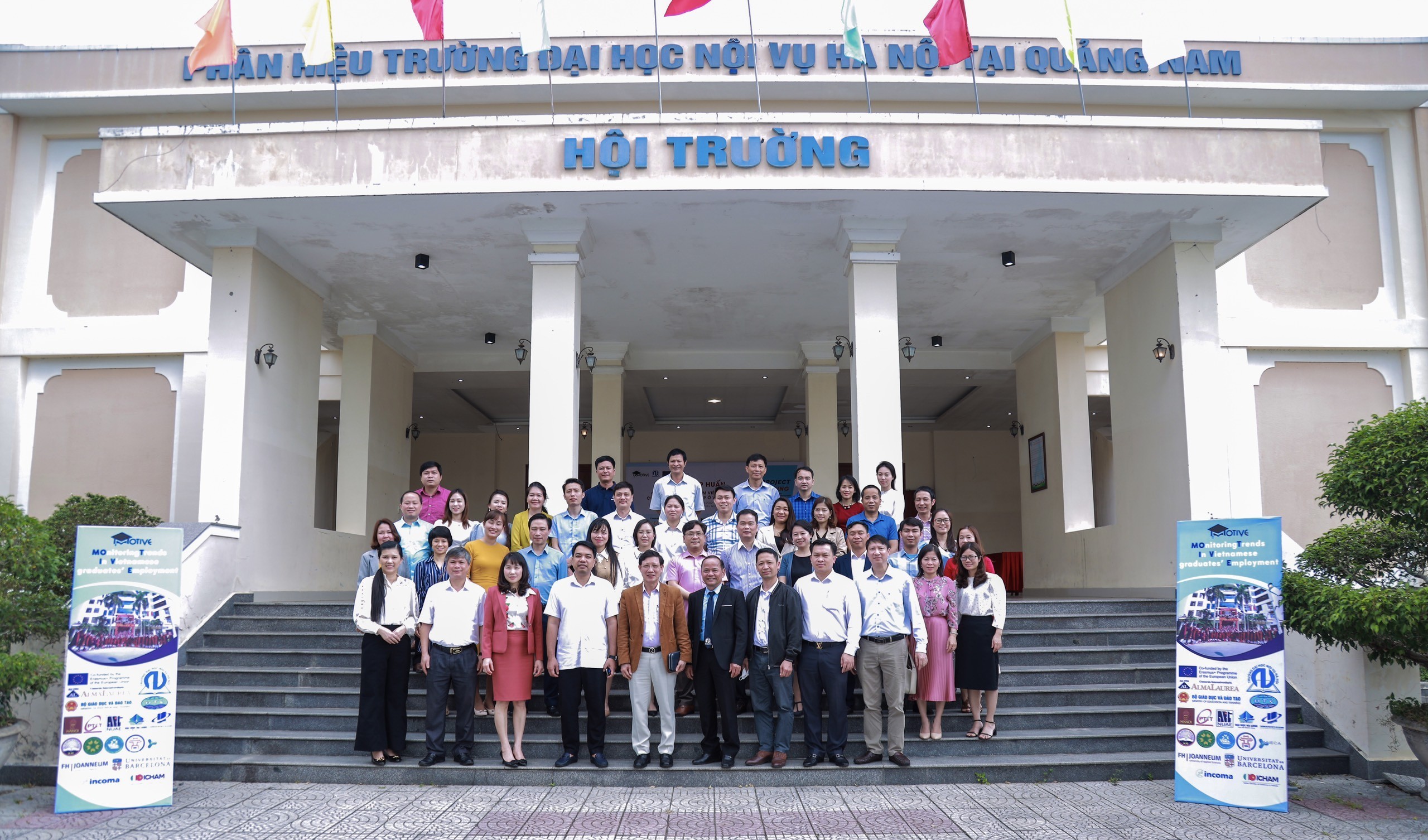 Đại học Nội vụ Hà Nội tổ chức Hội thảo giám sát xu hướng việc làm của sinh viên tốt nghiệp