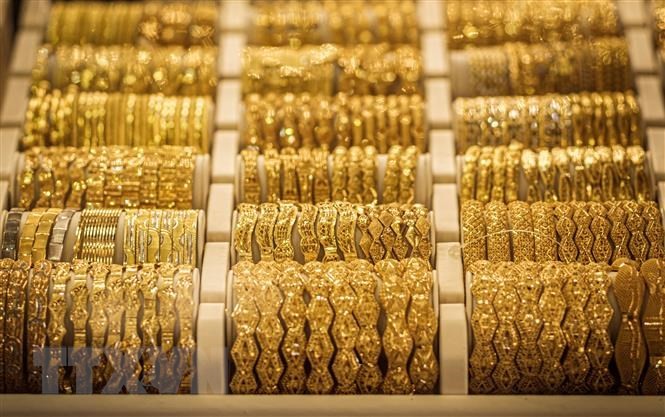 Giá vàng thế giới ổn định, vàng SJC đi ngang