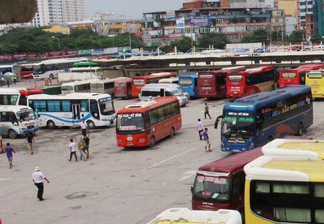 Bến xe huy động gấp đôi lượt xe phục vụ khách dịp 30/4