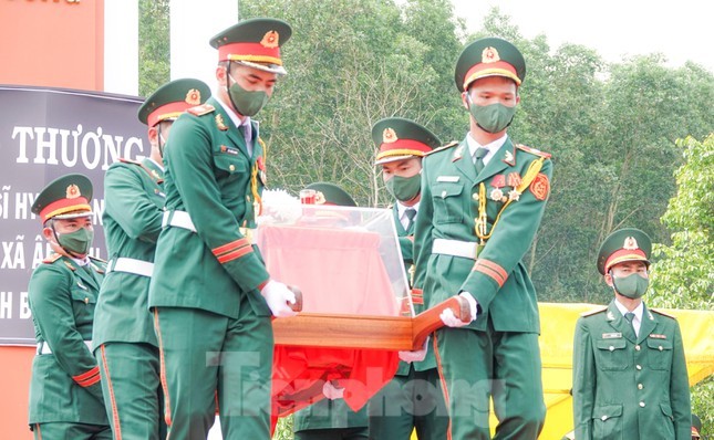 Bình Định: Truy điệu 60 liệt sĩ hy sinh tại đồi Xuân Sơn