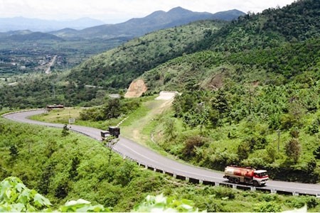 Xuôi đèo Mang Yang…