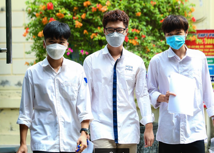 Chuyển Bộ Công an xác minh thông tin liên quan đề thi toán, ngữ văn