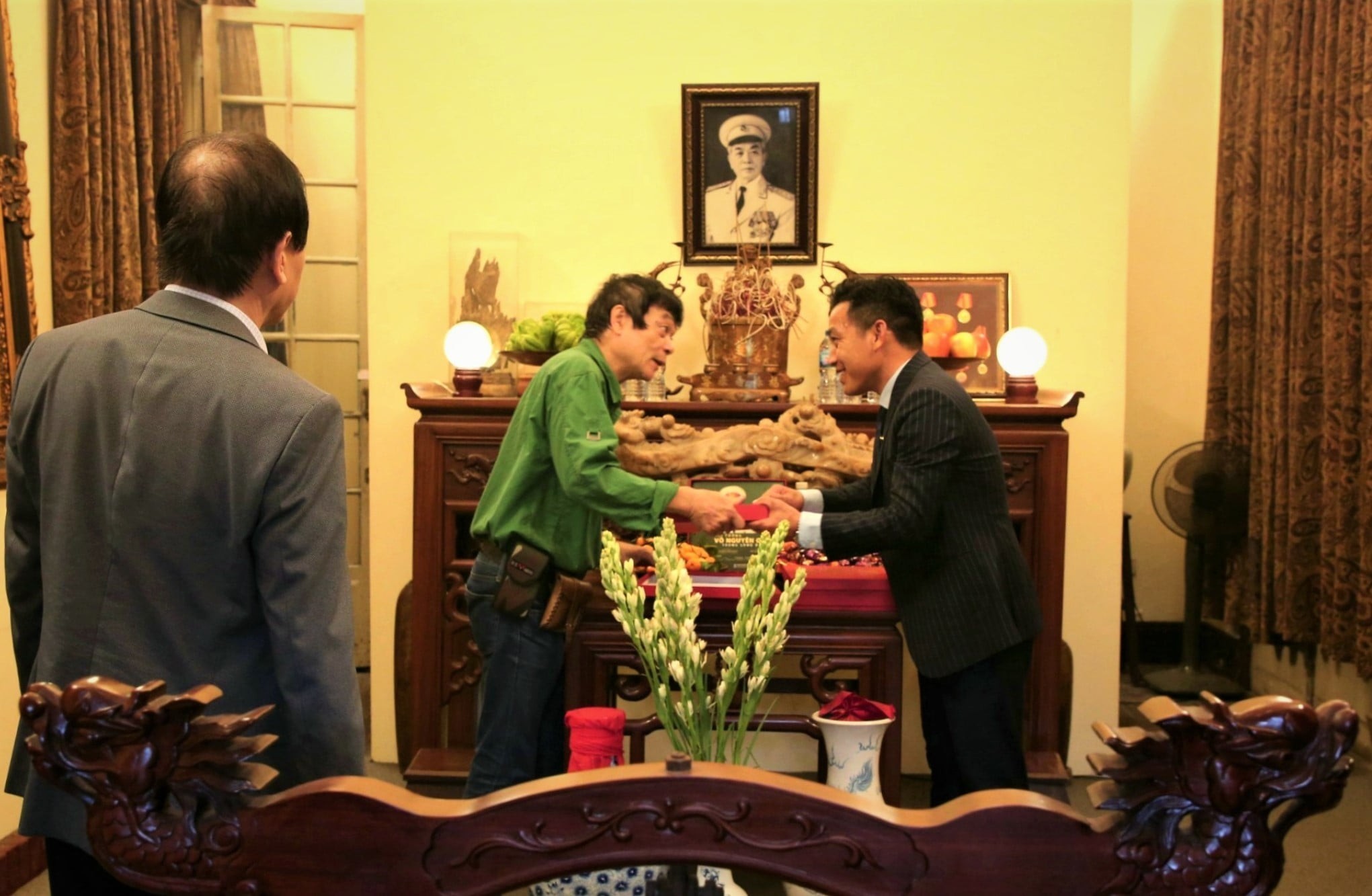 Tự hào khi được chung dòng máu Việt với vị tướng huyền thoại Võ Nguyên Giáp!