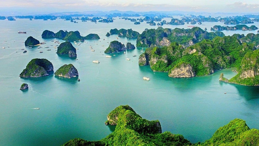 Vịnh Hạ Long - top 5 điểm đến đẹp nhất thế giới 2022
