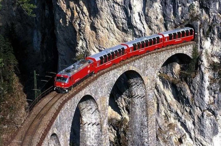 Ấn tượng những cung đường sắt có cảnh đẹp mê mẩn