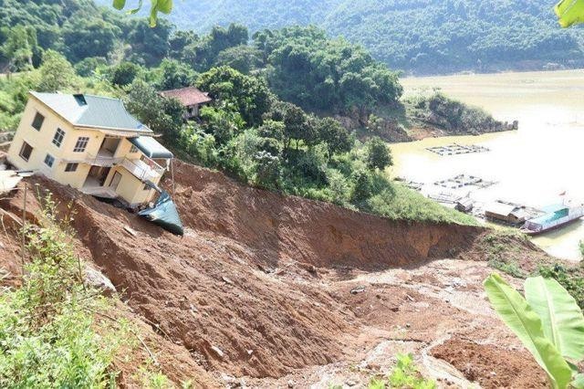 Các tỉnh vùng núi phía Bắc nguy cơ cao xảy ra lũ quét, sạt lở đất
