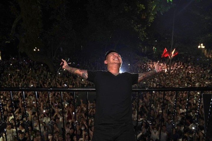 Hoàn thiện hồ sơ xử phạt ca sĩ Tuấn Hưng tổ chức liveshow ở ban công