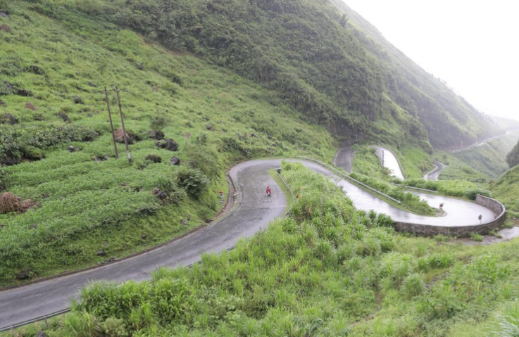 Ngôi làng ẩn mình trong mây độc đáo ở Hà Giang