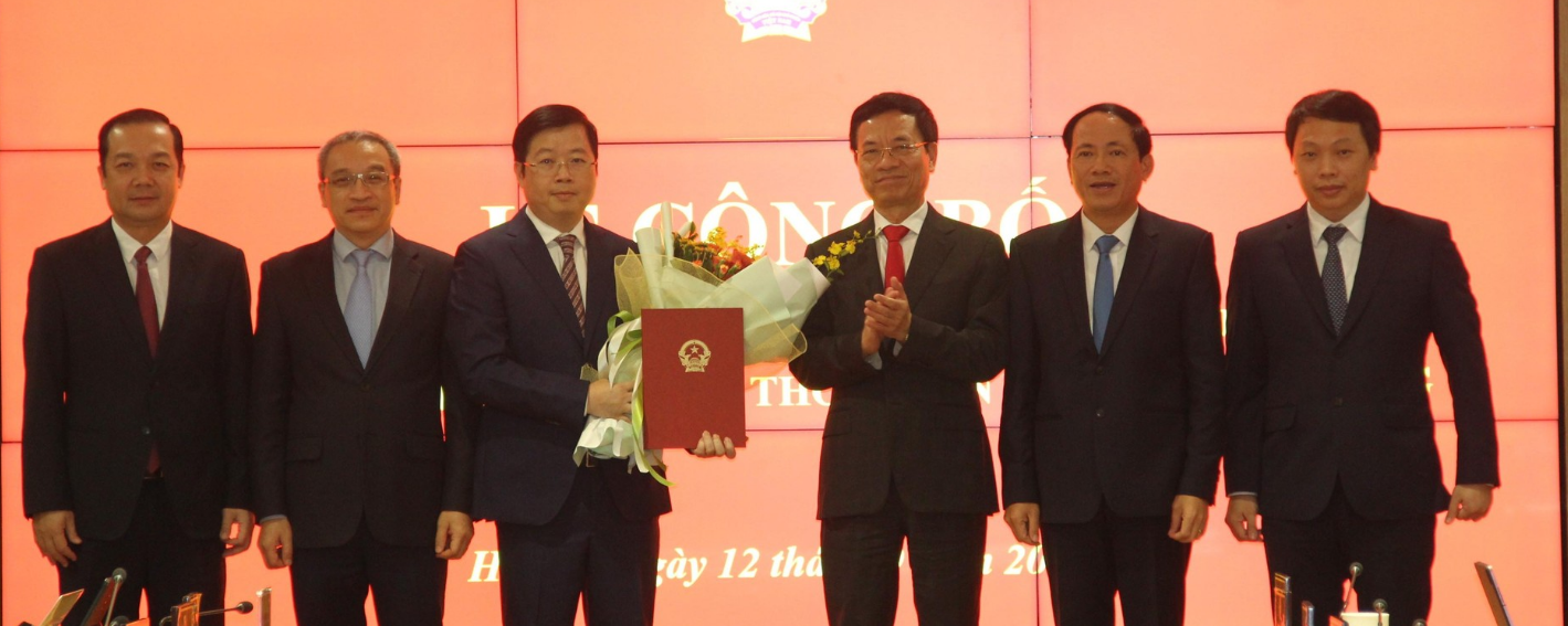 Trao quyết định bổ nhiệm tân Thứ trưởng Nguyễn Thanh Lâm