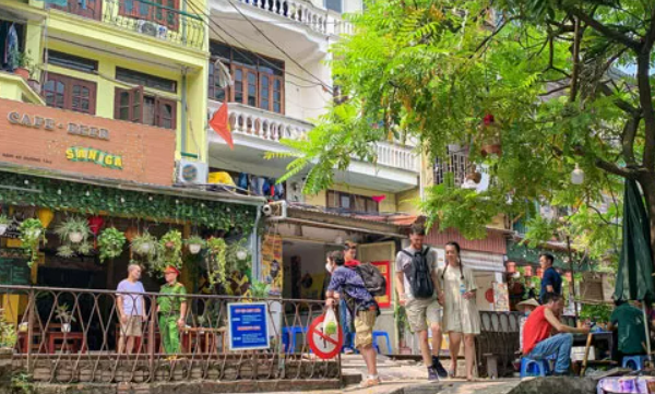 "Xóa sổ" các xóm cà phê đường tàu