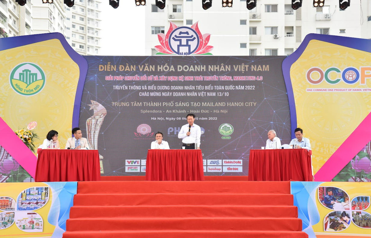 Nhân ngày Văn hoá Doanh nhân Việt Nam bàn về Chuyển đổi số