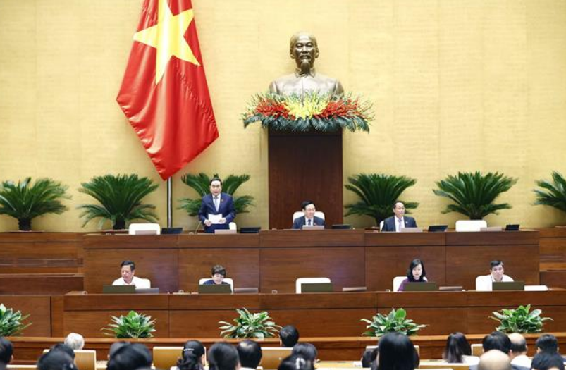 Ngày 25/10, Quốc hội tiếp tục thảo luận tại hội trường về các dự án luật