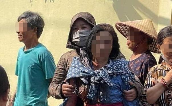 Con gái đốt nhà mẹ đẻ, 4 người bị thương tại Hưng Yên