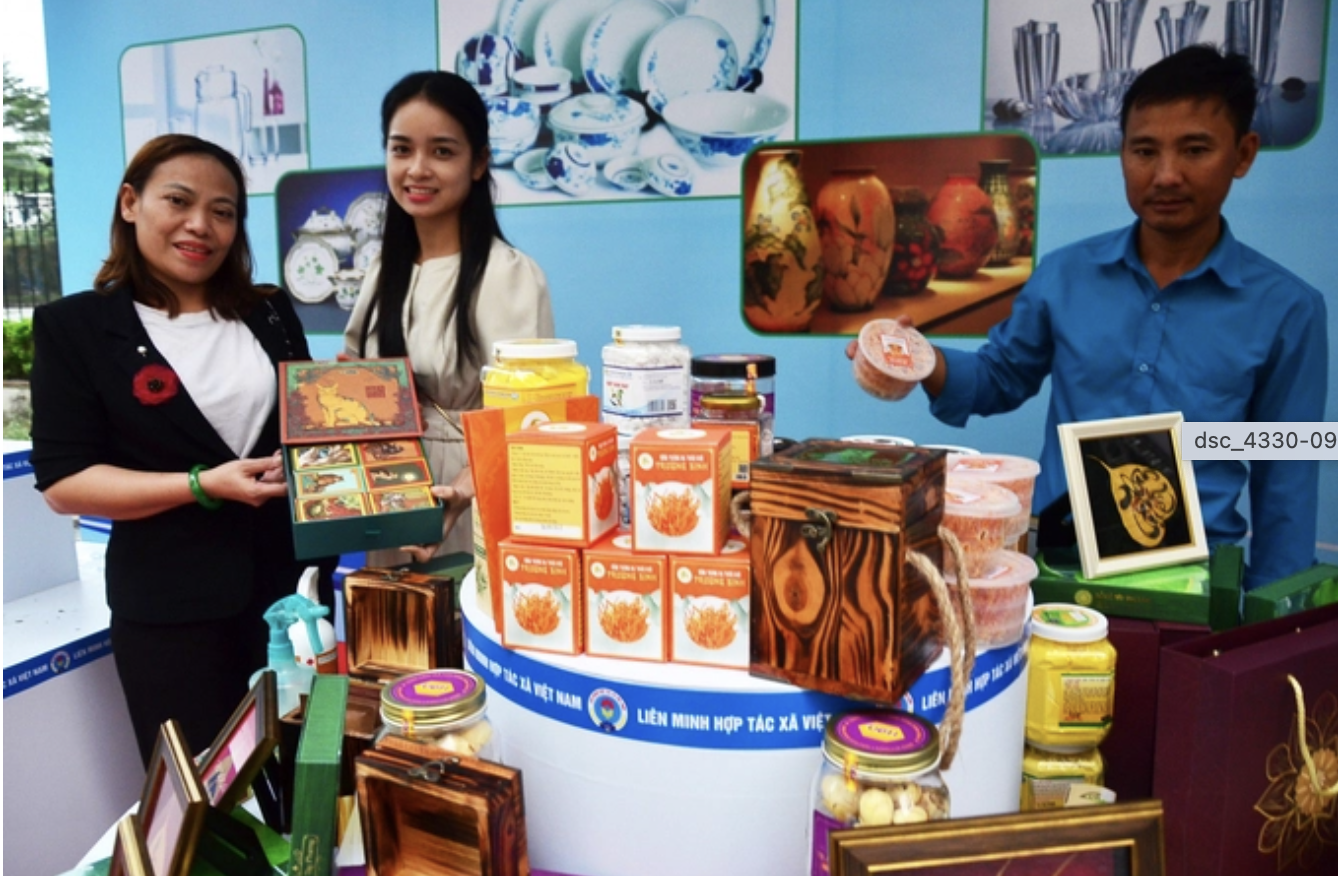 Tuyên truyền điển hình tốt để xóa đi ấn tượng xấu về HTX thời xưa