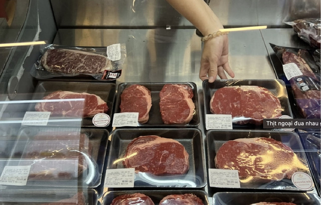 Thịt ngoại đua nhau giảm giá dịp Black Friday