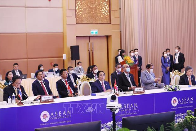 Khai mạc Hội nghị Cấp cao ASEAN lần thứ 40, 41