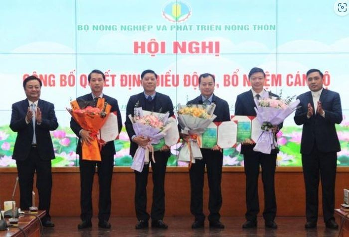 Bộ Nông nghiệp điều động, bổ nhiệm 23 lãnh đạo Cục, vụ