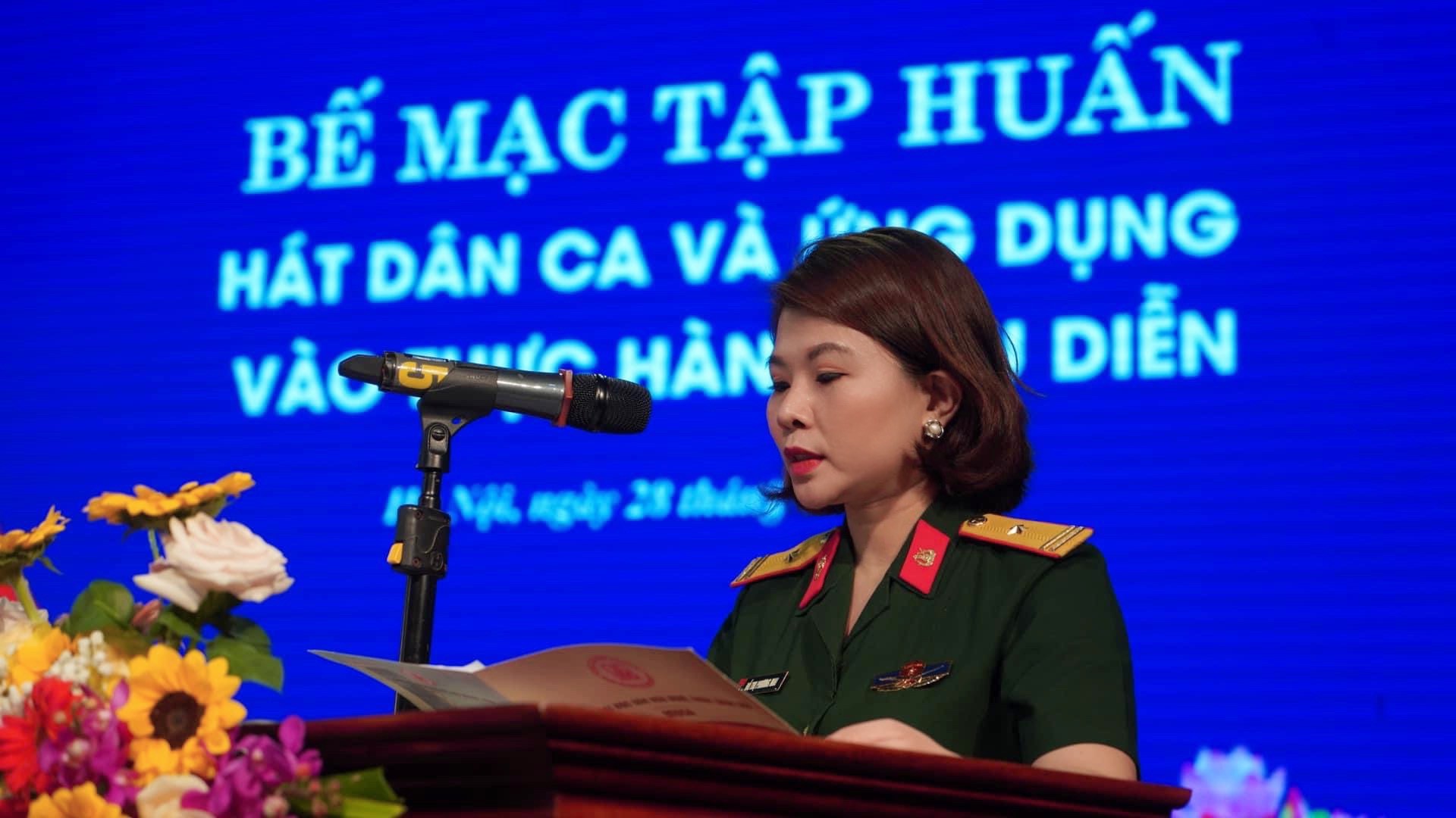 Khoa thanh nhạc Trường đại học VHNTQĐ: Tập huấn hát dân ca và ứng dụng vào thực hành biểu diễn