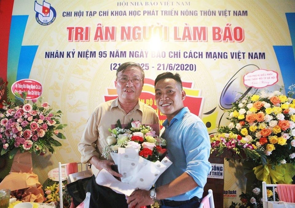 VOV6 giới thiệu tiểu thuyết “Cây thay lá” của nhà báo Vũ Xuân Bân
