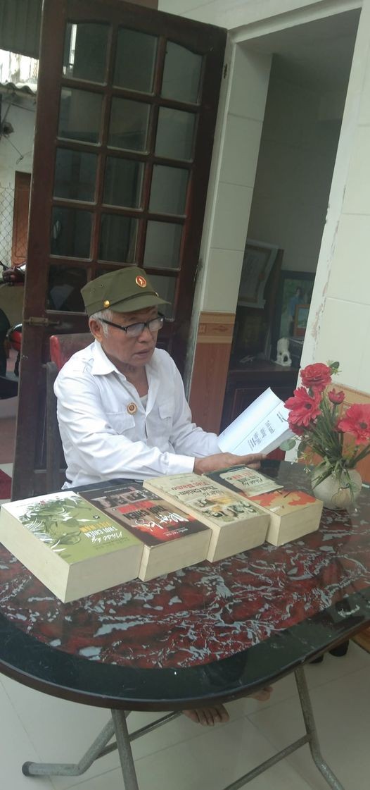  Về bài thơ hay: Chú đi tuần