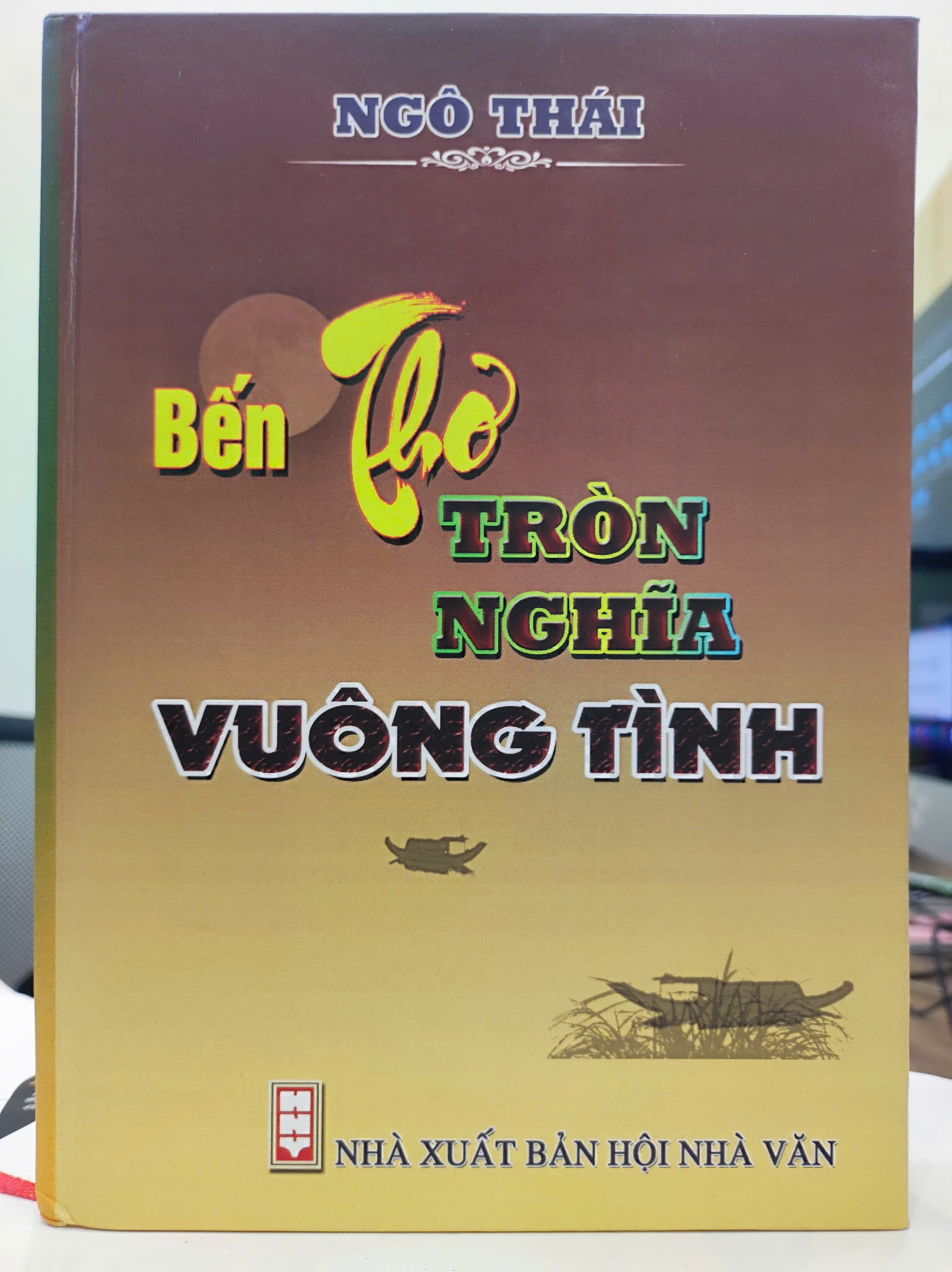 bia-tap-tho-ben-tho-tron-nghia-vuong-tinh-cua-ngo-thai-1726755484.jpg