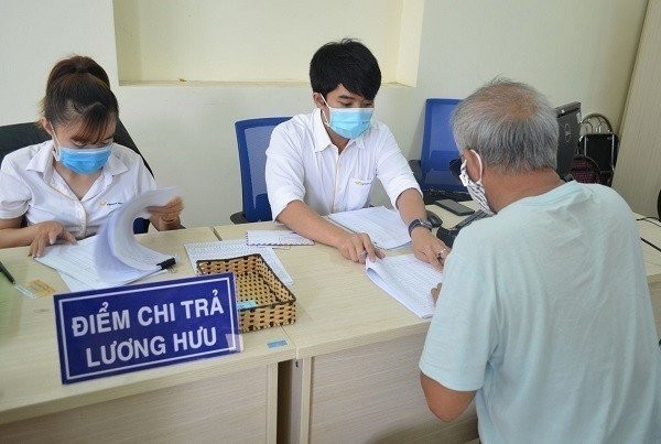 Chi trả kịp thời lương hưu và trợ cấp trước Tết