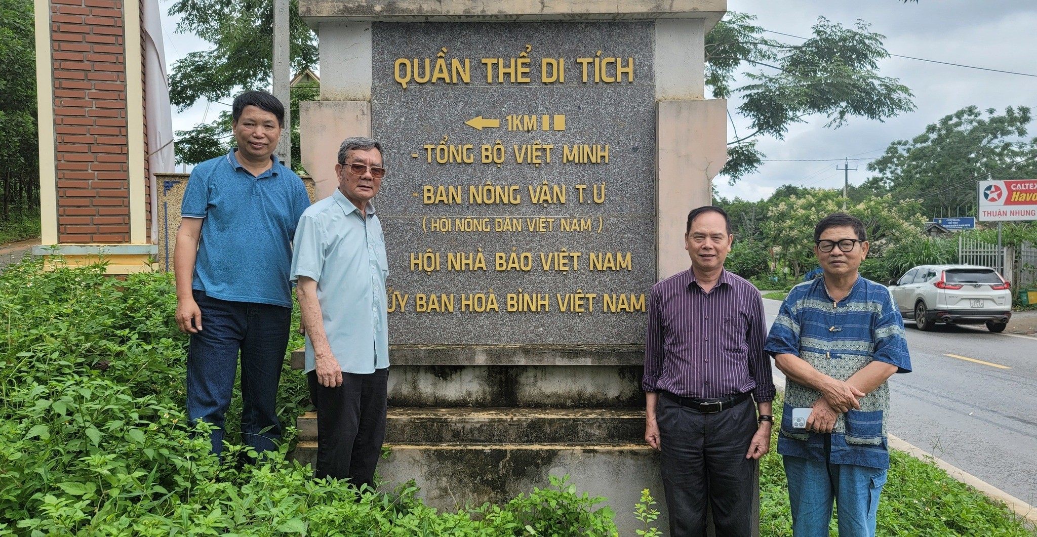 dt1dvh1x-1747656332.jpg