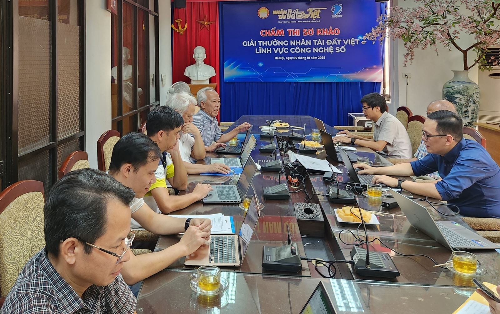 dt1ahantaidatviet2-1760281297.jpg