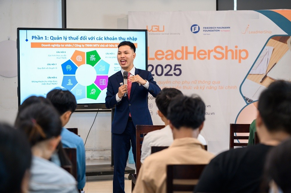 leadhership-2025-dien-gia-nguyen-trung-hoa-tai-buoi-workshop-1745746073.jpg