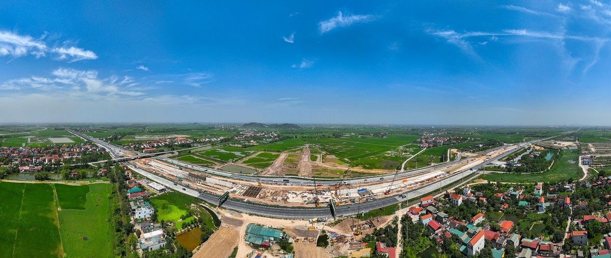 1-nut-giao-phu-thu-ha-nam-1749094110.JPG