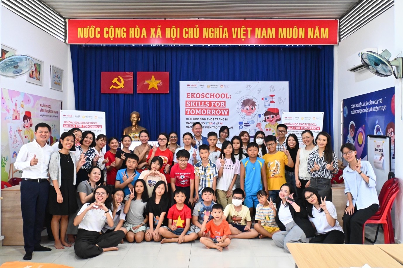 khai-giang-khoa-hoc-ekoschool-ky-nang-cho-tuong-lai-1750916867.jpg