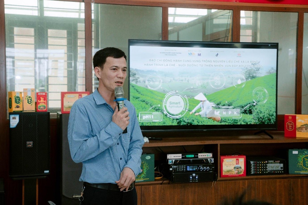 ong-duong-van-vuong-chu-tich-ubnd-xa-la-bang-cu-1751448578.jpg