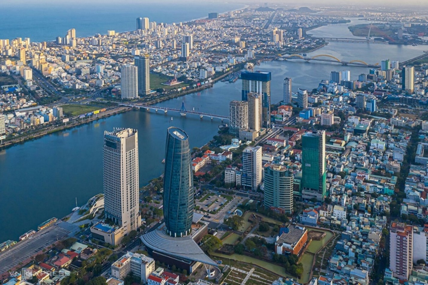 da-nang-san-sang-don-lan-song-tinh-hoa-1752048776.jpg