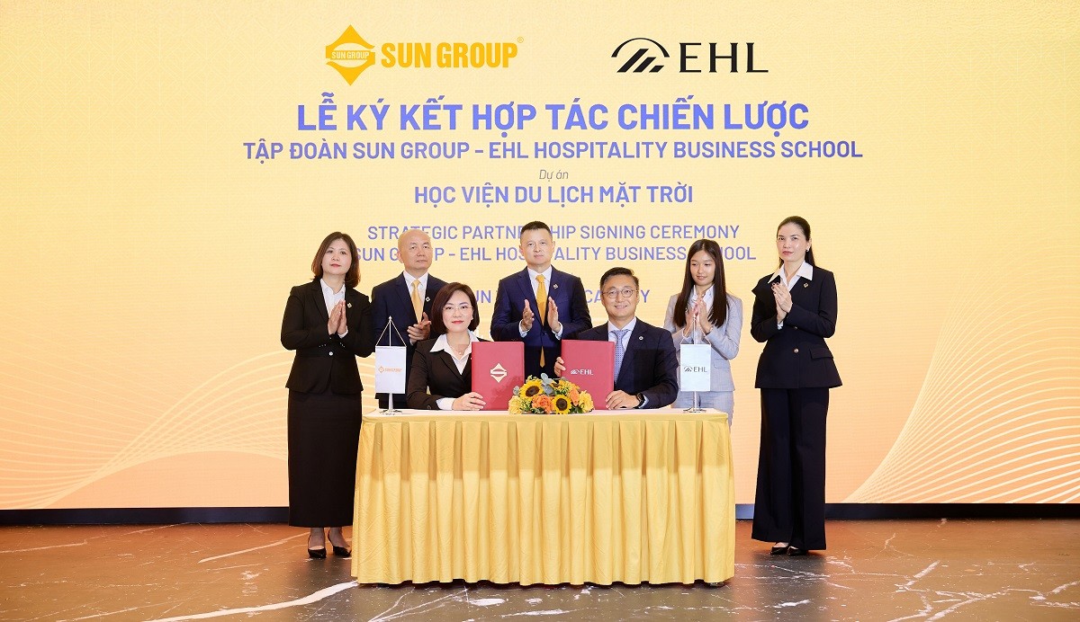 ky-ket-hop-tac-du-an-hoc-vien-du-lich-mat-troi-1756198331.jpg