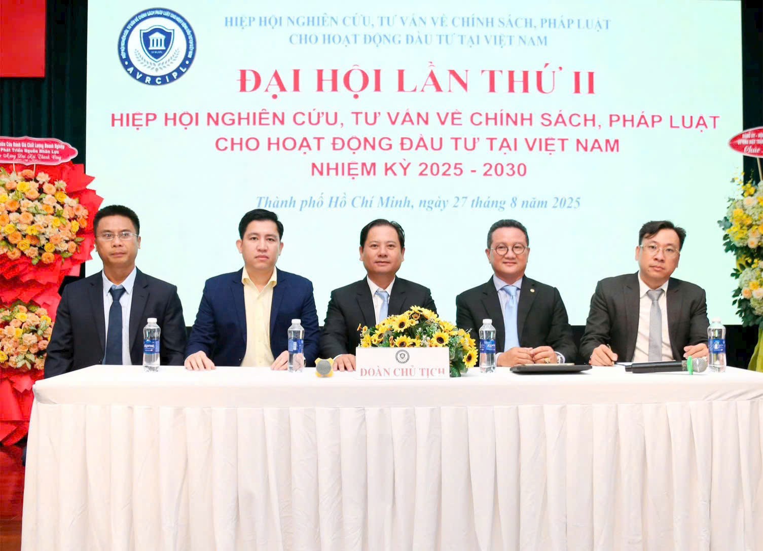 doan-chu-tich-hiep-hoi-avrcipl-1756356778.jpg