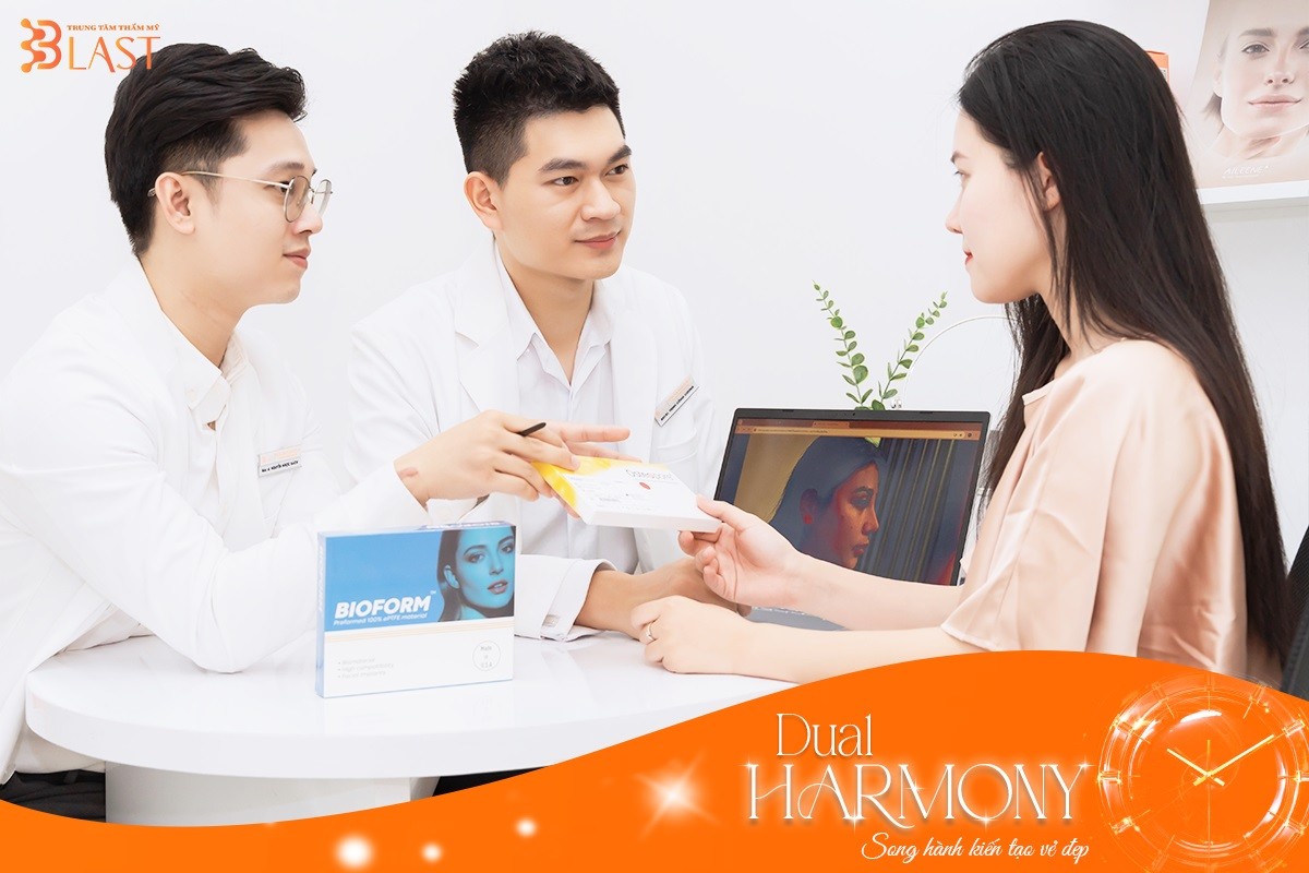 2-bac-si-tham-my-blast-hai-phong-1760955359.jpg