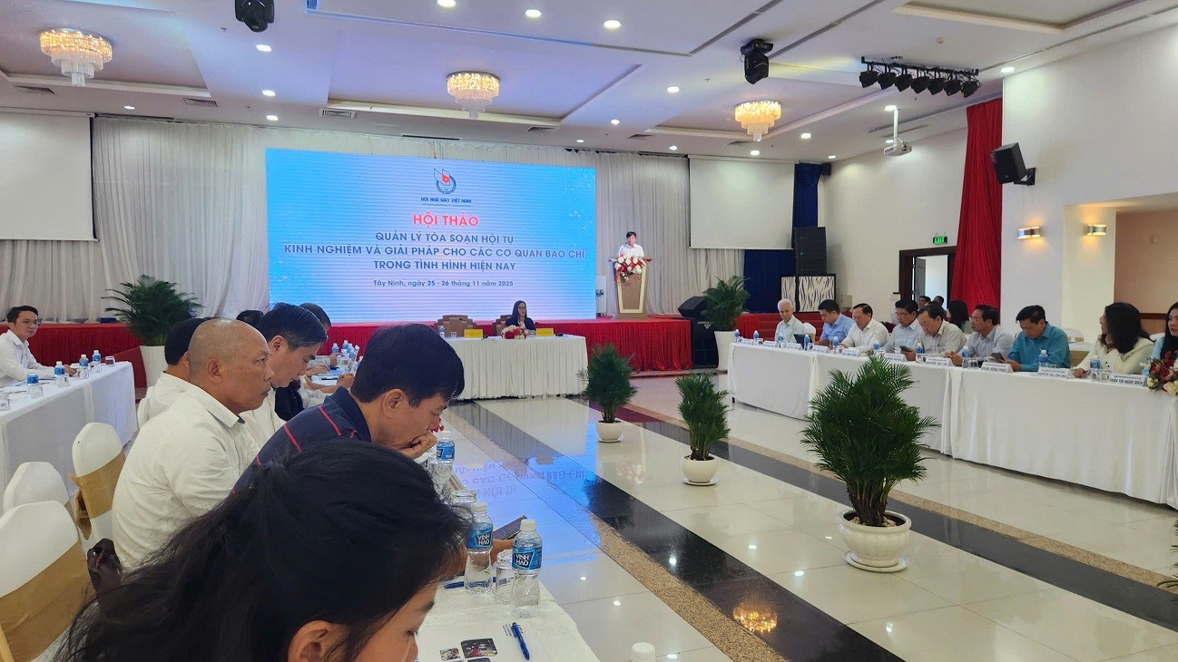 hoi-thao-toa-soan-hoi-tu-1764213581.jpg