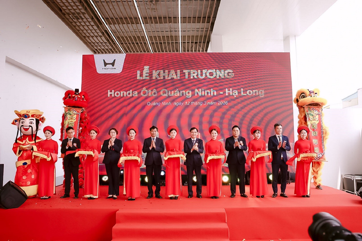 khai-truong-honda-o-to-quang-ninh-ha-long-1773318097.jpg