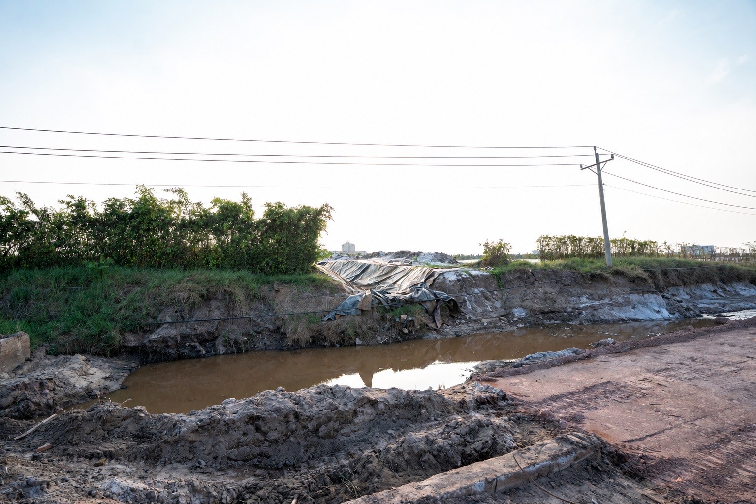 1-ngap-dt975-phu-quoc-apec-1777866600.jpg